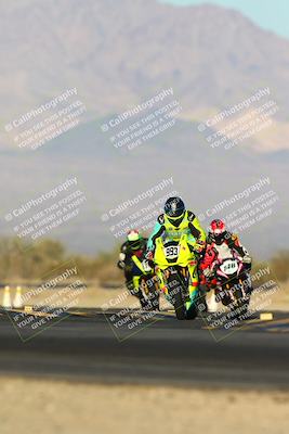 media/Dec-07-2024-CVMA (Sat) [[21c5f1ef85]]/Race 12-Supersport Middleweight/